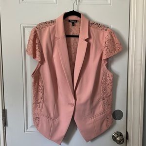 Torrid short-sleeve blazer, light pink/rose color, lace back and sleeves
